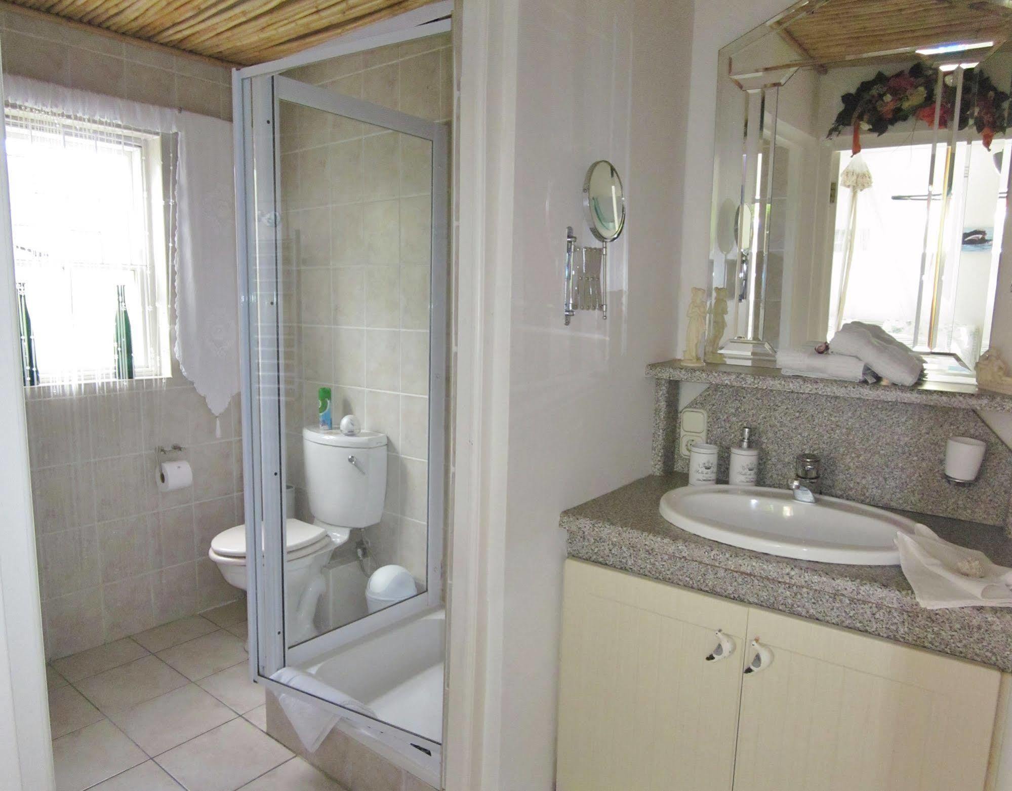 Von Abercron Residence Hermanus Exterior photo